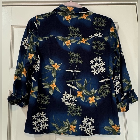 La Cabana Blue Floral Collared Button Down Short Sleeve Blouse Top Shirt Size S - Picture 3 of 7